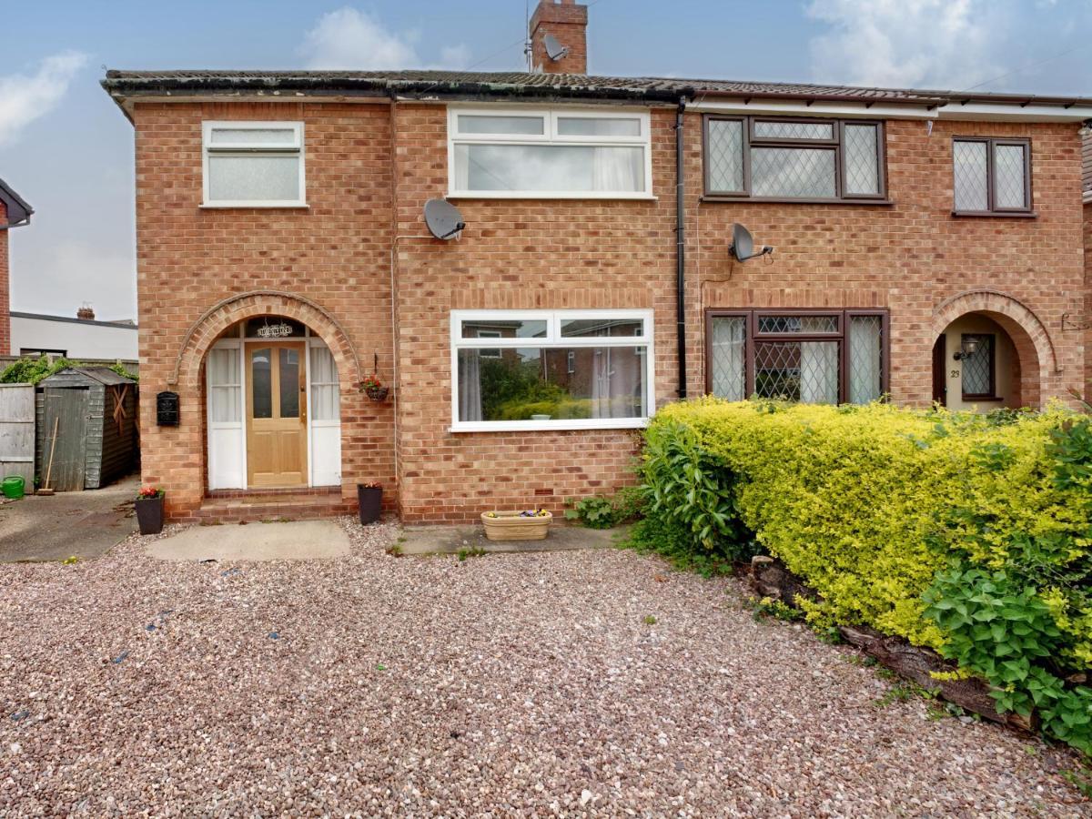The Hawthorns Villa เชสเตอร์ ภายนอก รูปภาพ